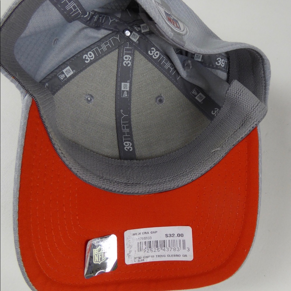 Cleveland Browns New Era 39-30 Raised Logo Hat Cap - Picture 5 of 8